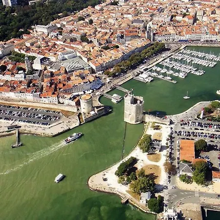 Appart Calme & Moderne Au Coeur De La + Wifi Apartment *